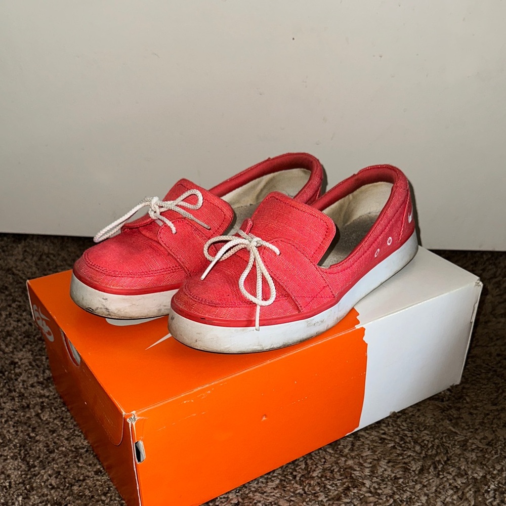 Women’s Nike Balsa